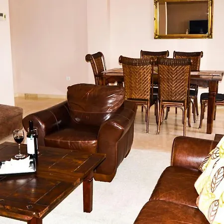 Апартаменти Malaga Elviria Golf *